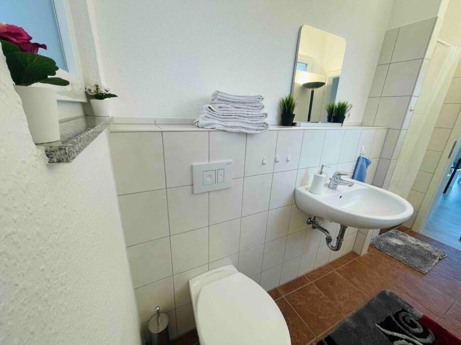 Schoenes Bungalow, Check-In Kontaktlos, Zentral Duisburg Eksteriør billede