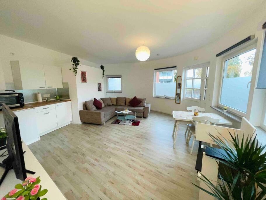 Schoenes Bungalow, Check-In Kontaktlos, Zentral Duisburg Eksteriør billede